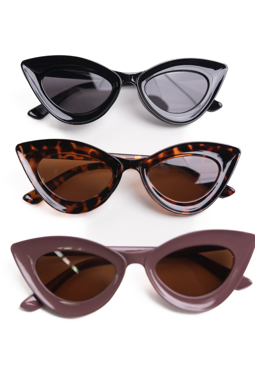 Thick Cat Eye Sunglasses