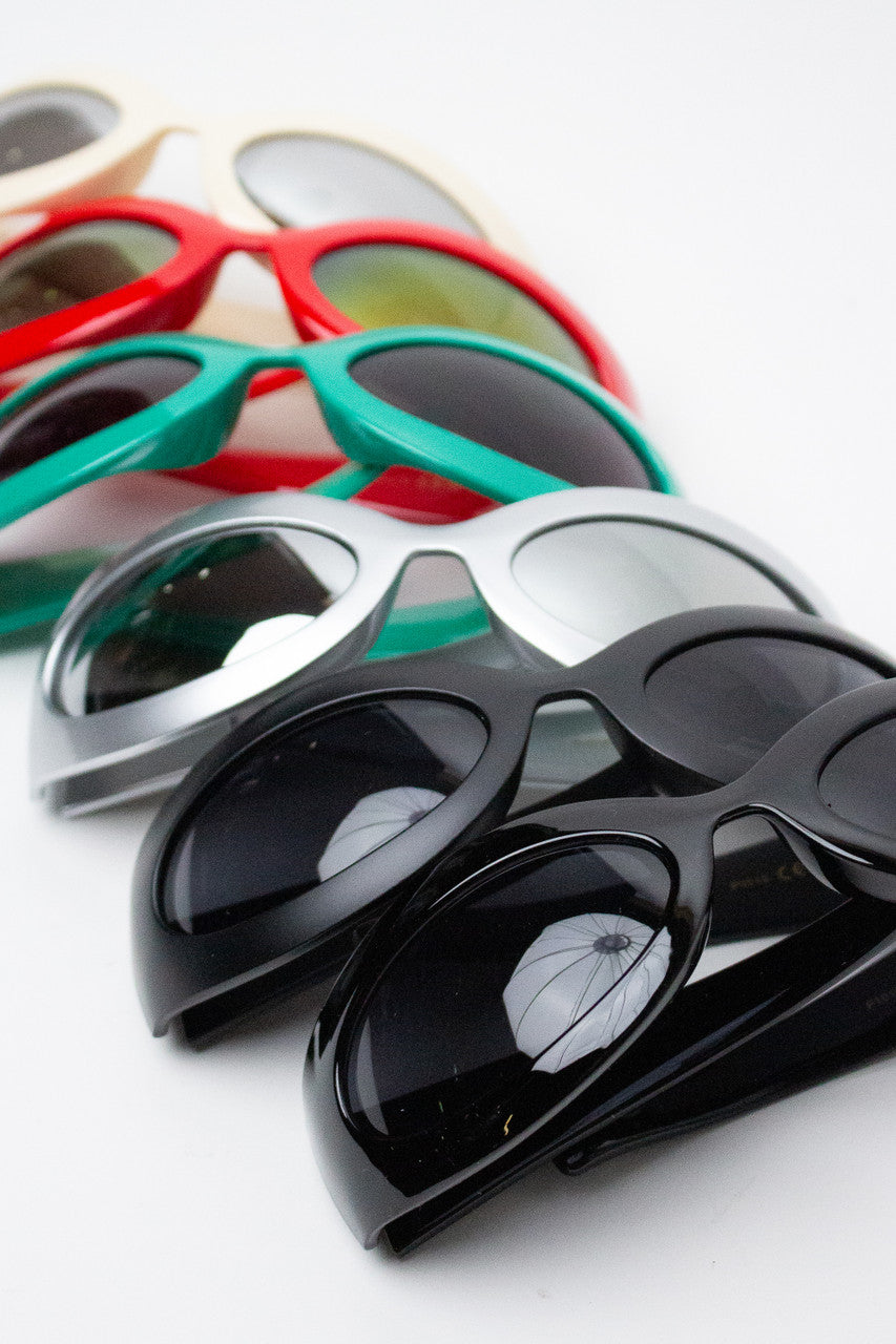 Oval Thick Frame Sunglasses