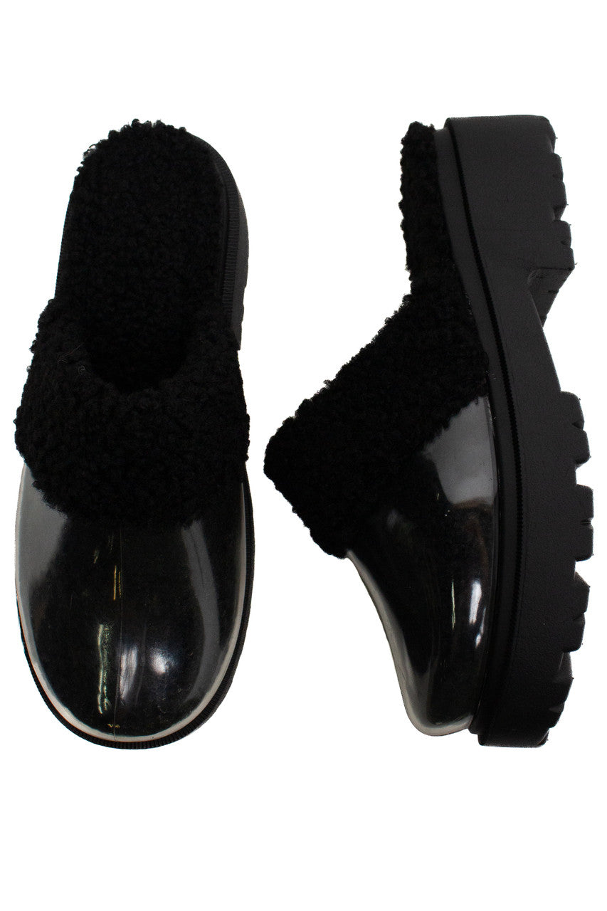 Chunky Sherpa Clogs