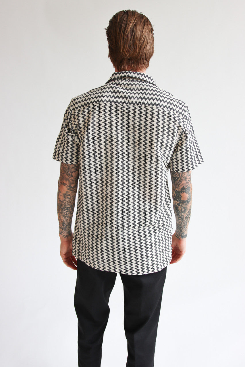 Natural Zigzag Textured Knit Button Up Shirt