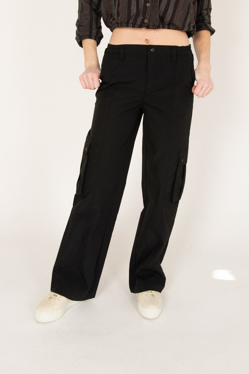 Wide Leg Cargo Pants