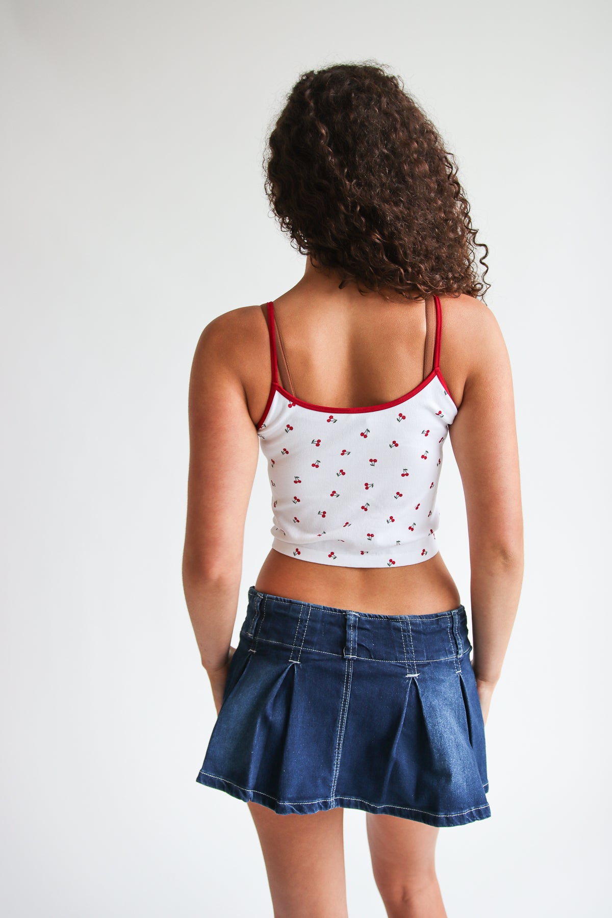 Seamless Cherry Print Ringer Cami Back
