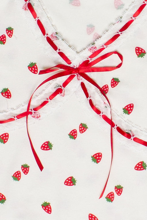 Patterned Ribbon Lace Trim Tee - White/Strawberry