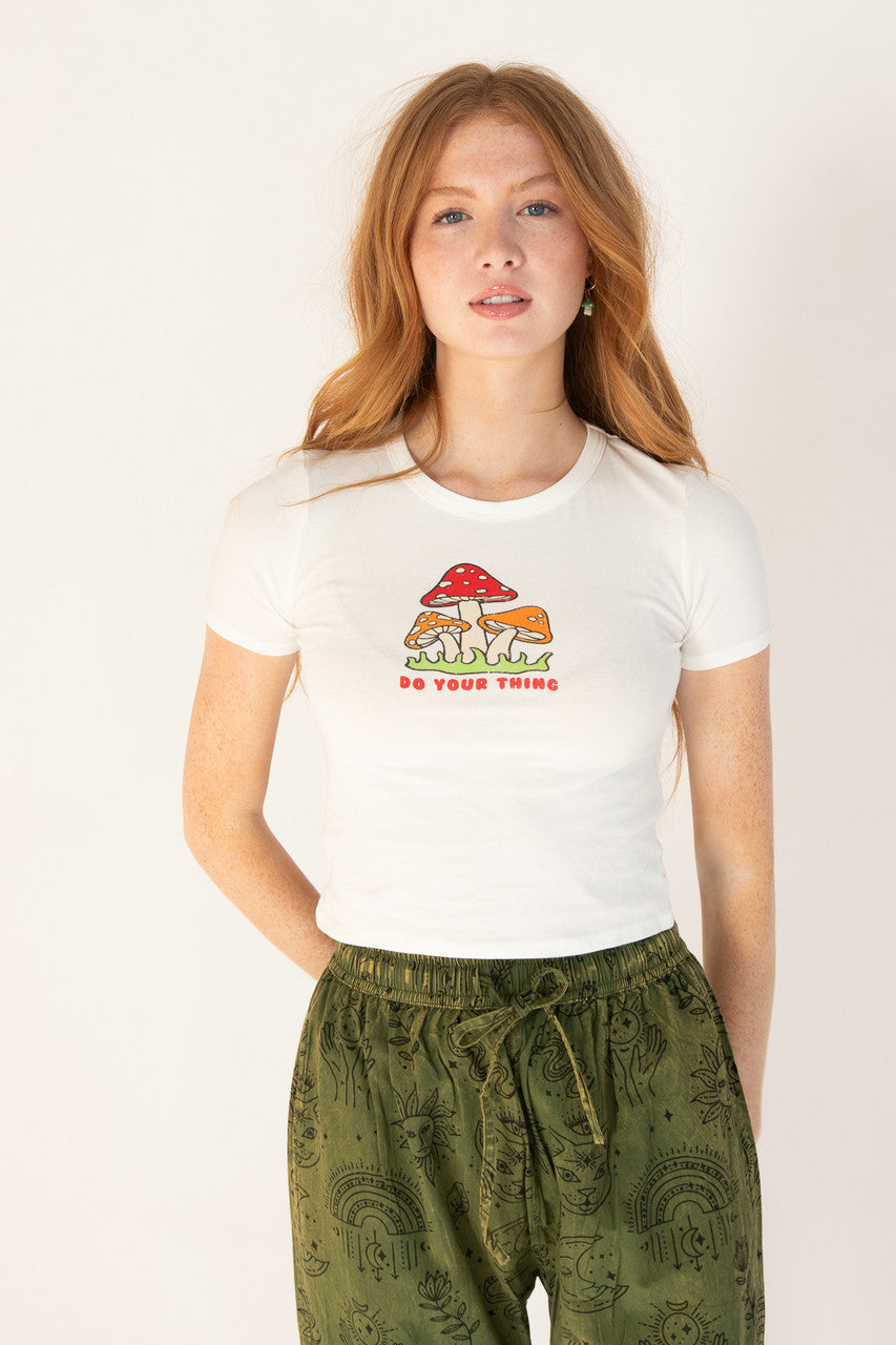 White Do Your Thing Mushroom Crop