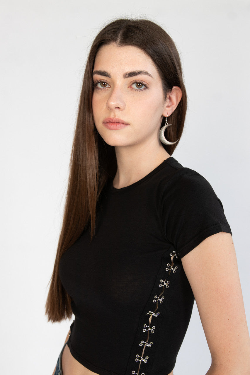 Double Hook & Eye Tee