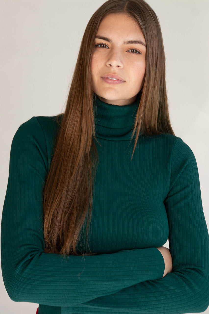 Seamless Ribbed Turtleneck