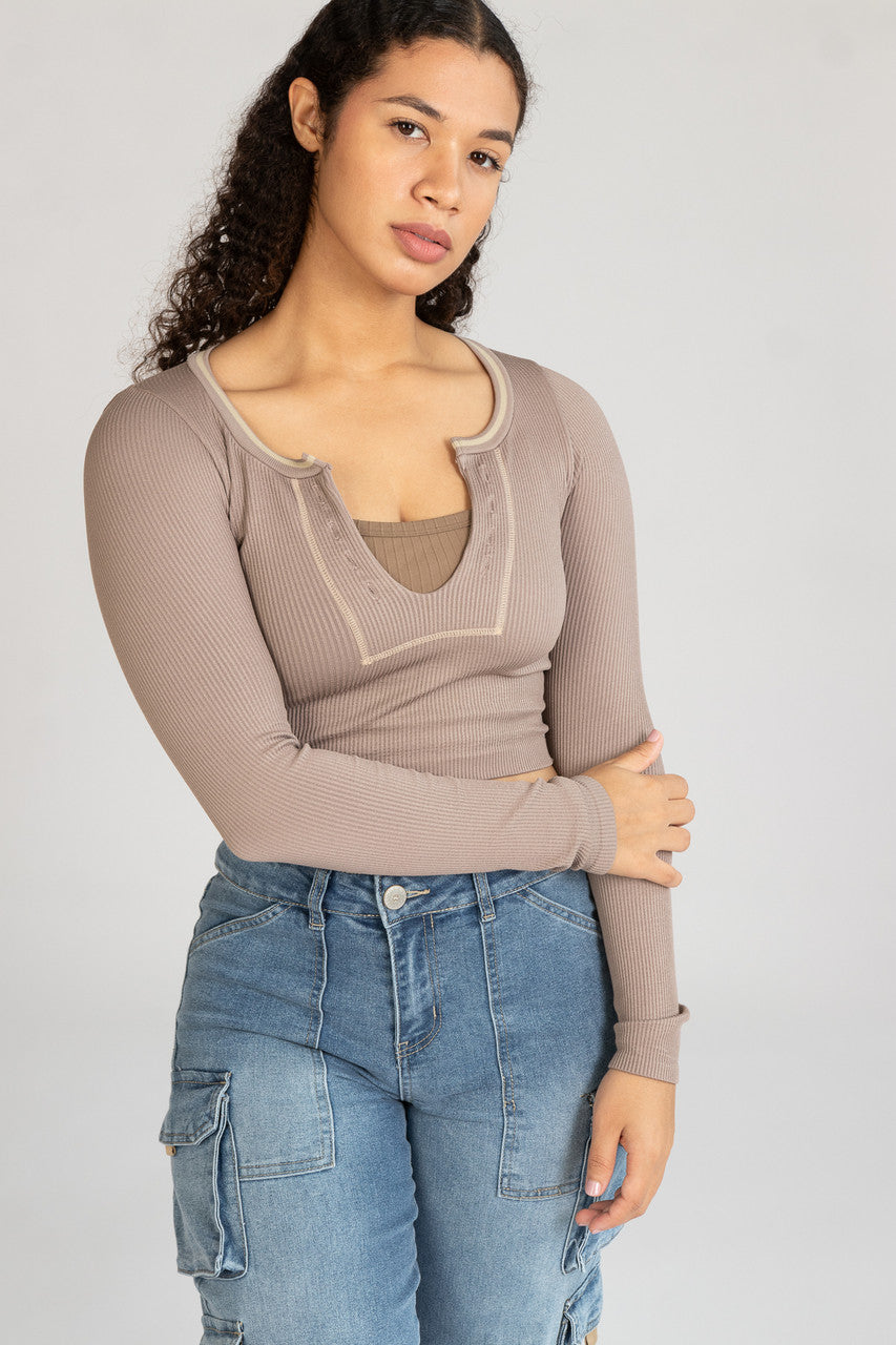 Sporty Notch Neck Long Sleeve Shirt