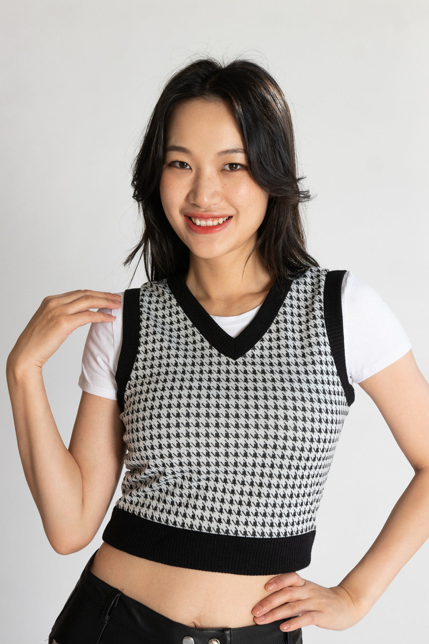 Houndstooth Sweater Vest With Tee