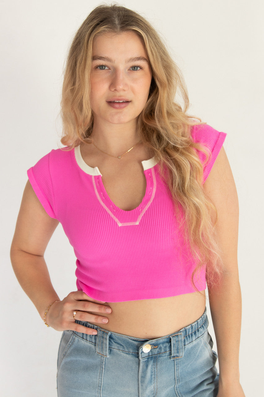 Sporty Notch Neck Seamless Crop Top
