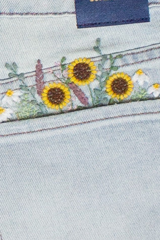 Embroidered Flowers Cut Off Denim Shorts - Light - Detail