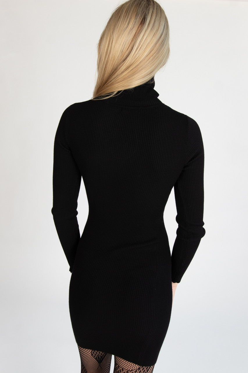 Black 90's Sweater Dress