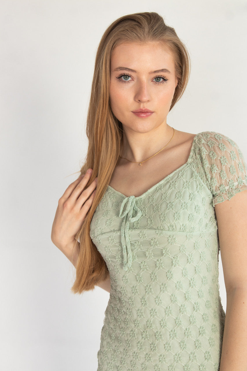 Floral Lace Sweetheart Midi Dress