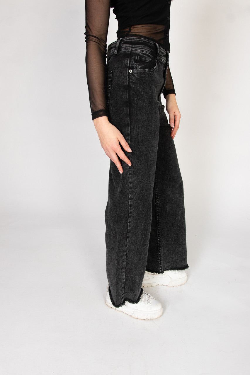 Frayed Hem Wide Leg Jeans