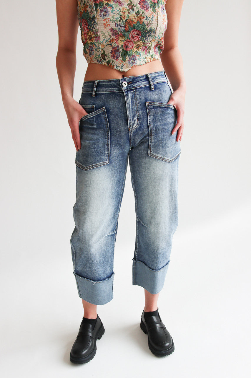 Patch Pocket Barrel Jeans