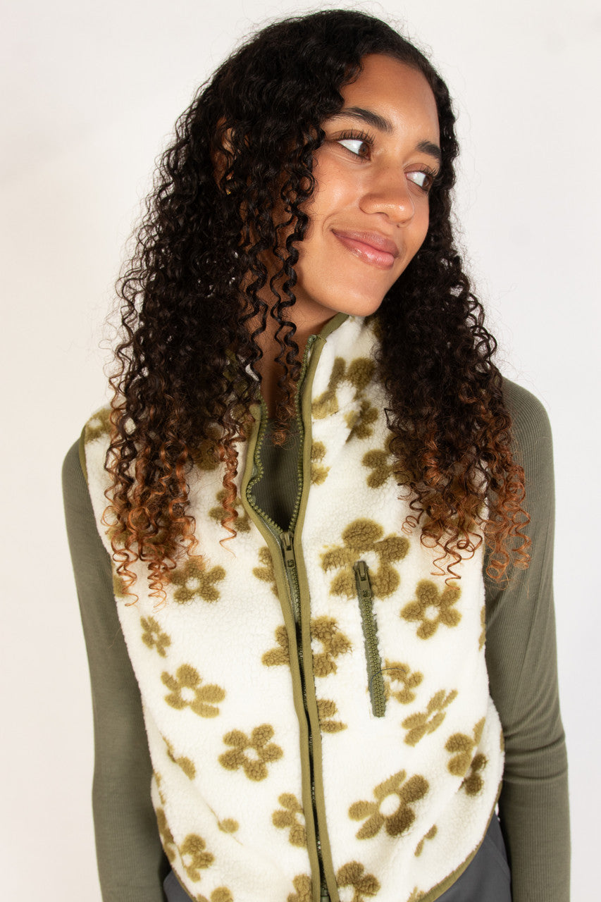 Daisy Fleece Zip Up Vest