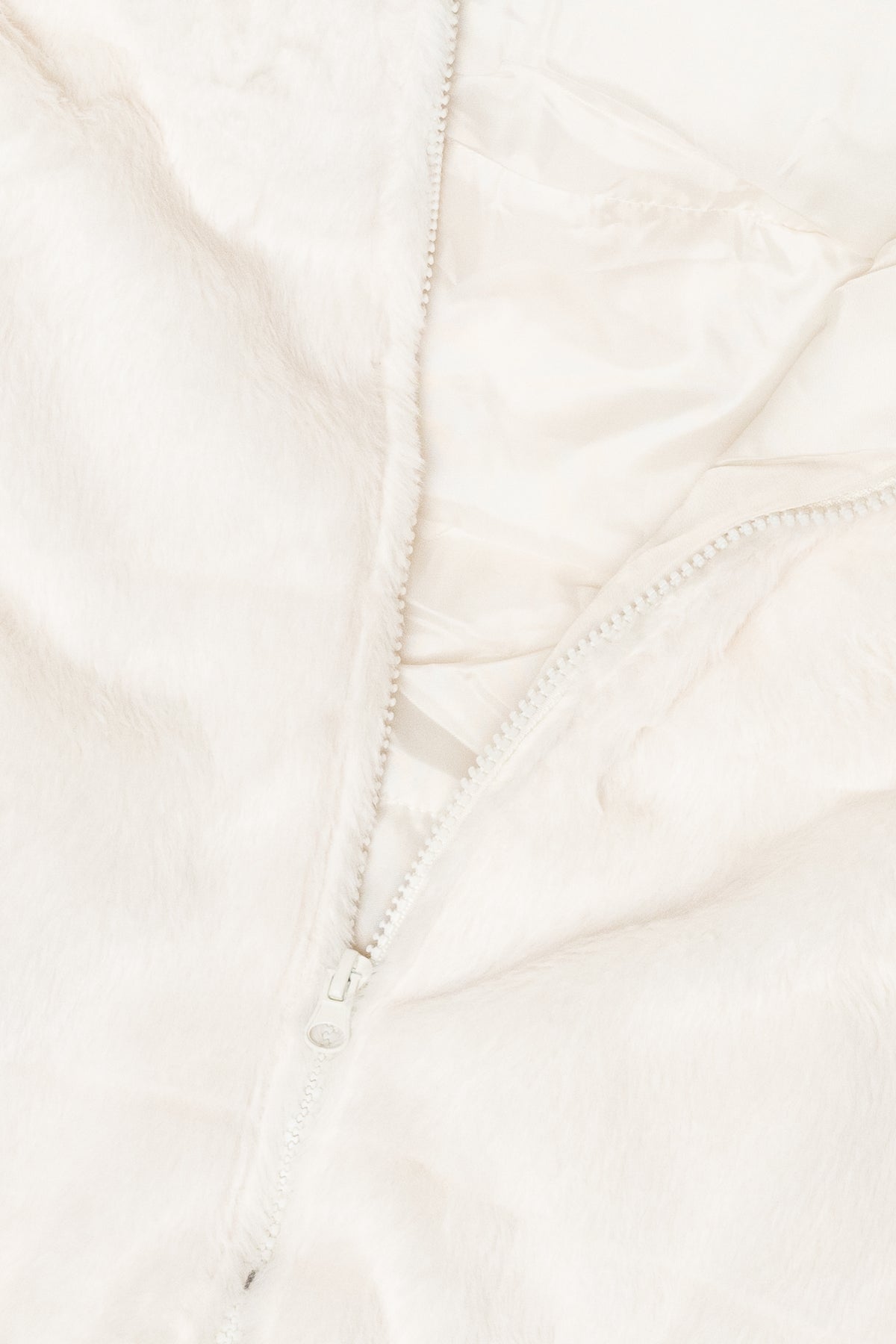 Channel Fur Hooded Vest