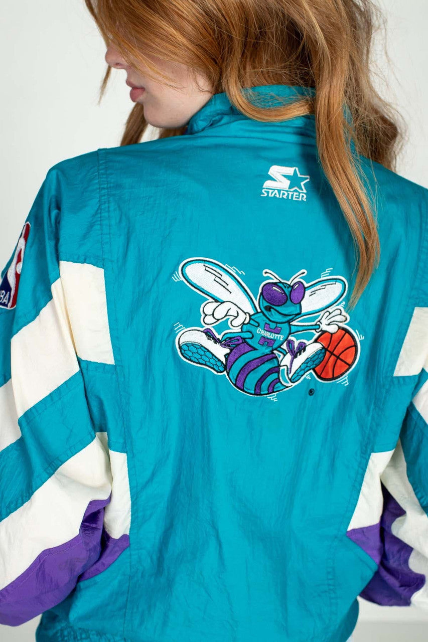 Vintage Charlotte Hornets Starter Jacket (1990s) 19802