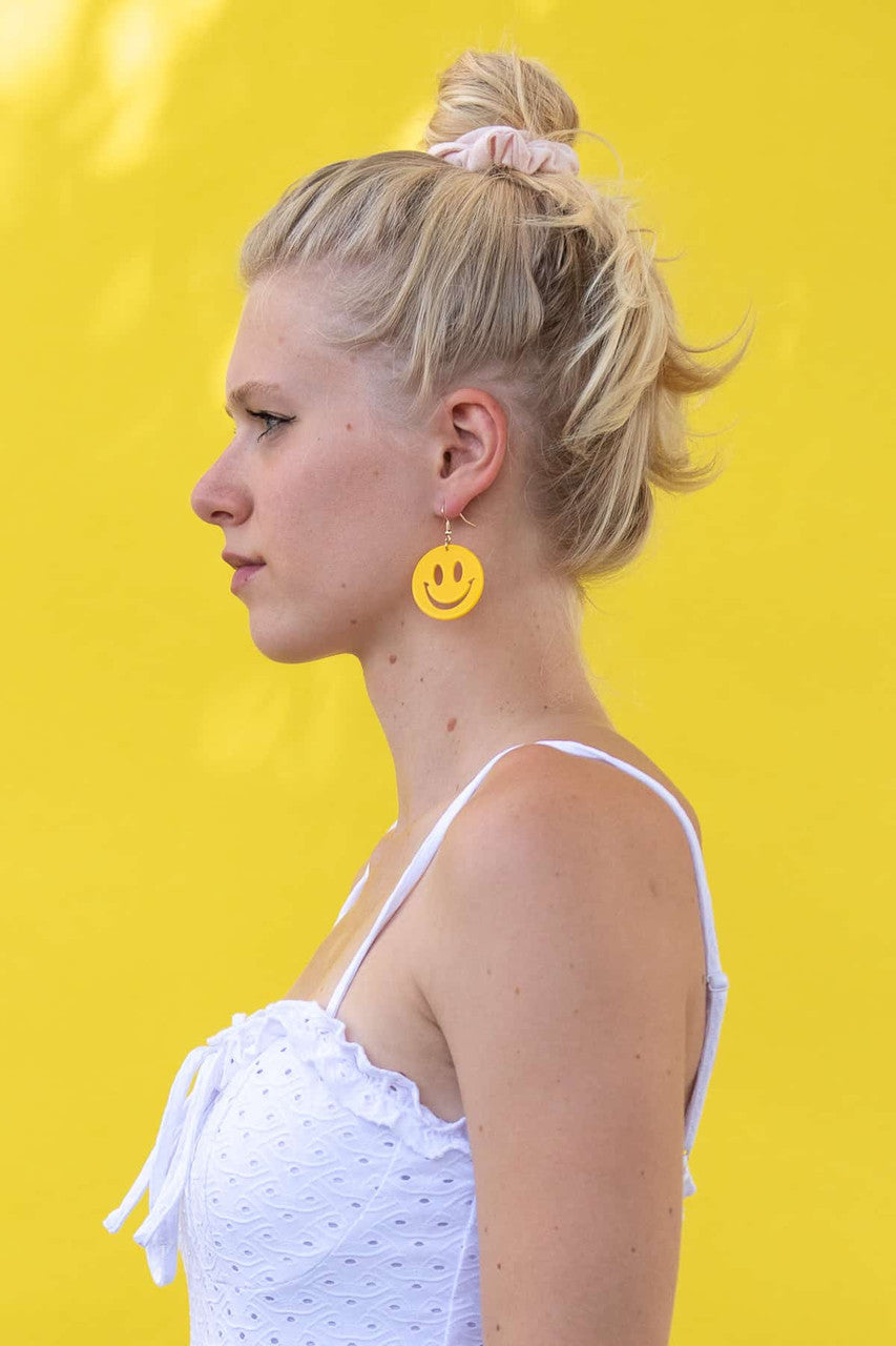 90s Smiley Face Earrings