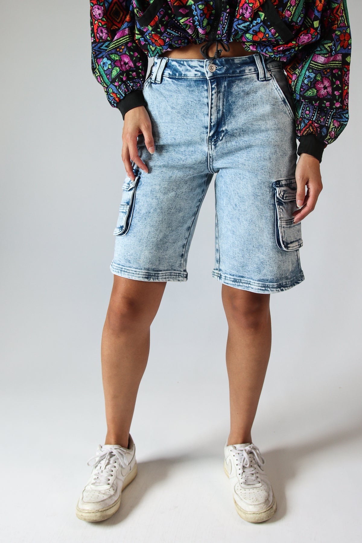 Acid Wash Cargo Jorts Light