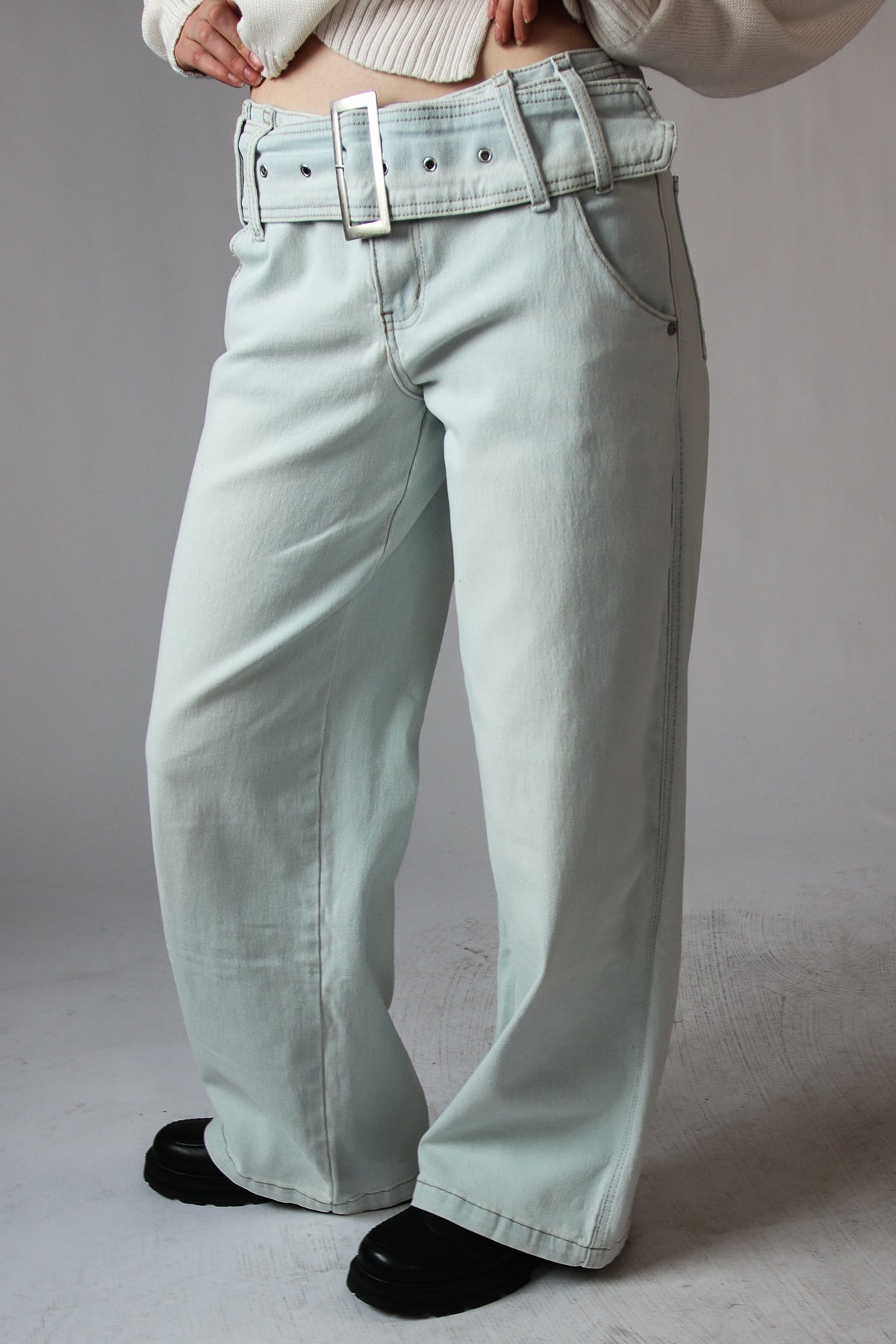 Belted Wide Leg Jeans