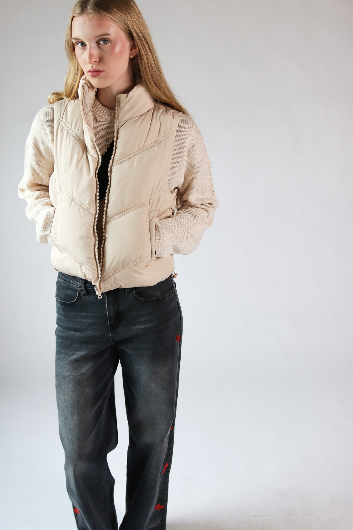 Chevron Puffer Vest Beige