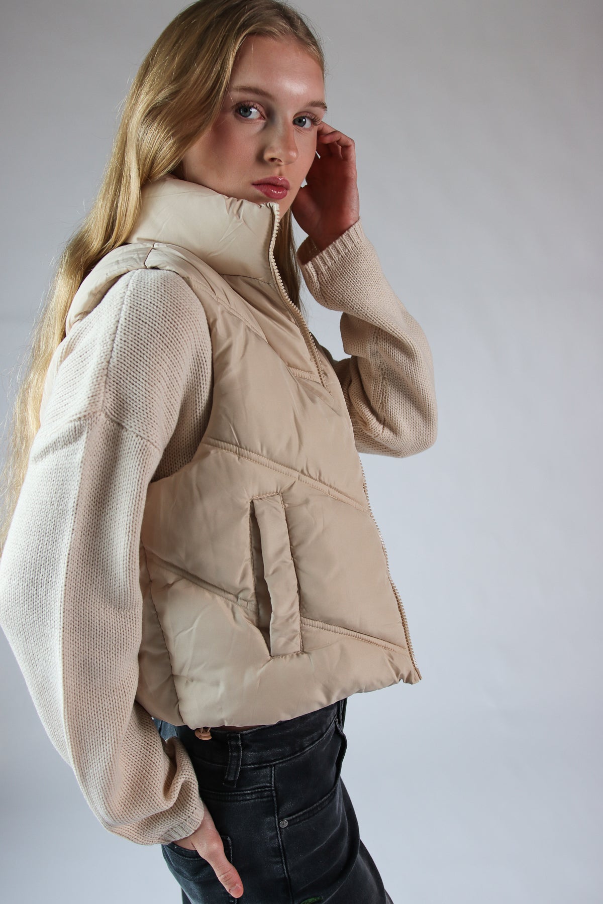Chevron Puffer Vest Beige