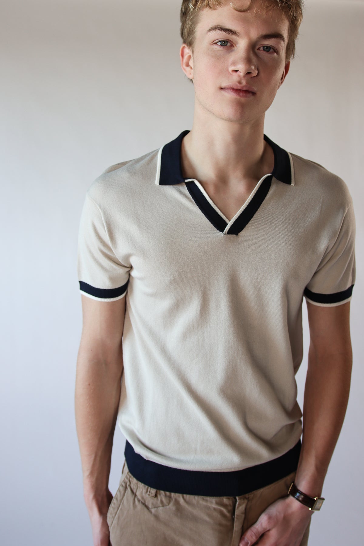 Contrast V-Neck Polo