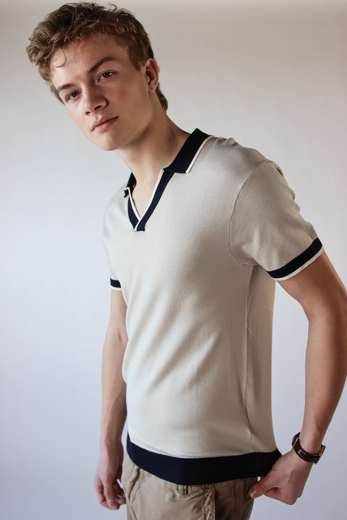 Contrast V-Neck Polo