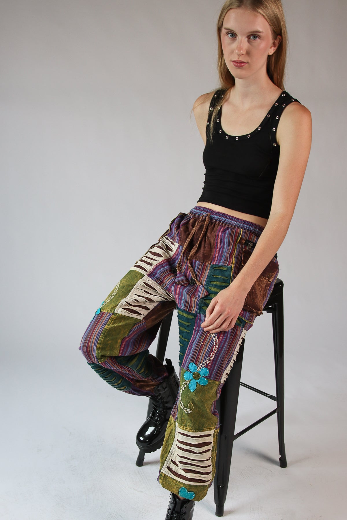 Distressed Embroidered Flower Patchwork Pants