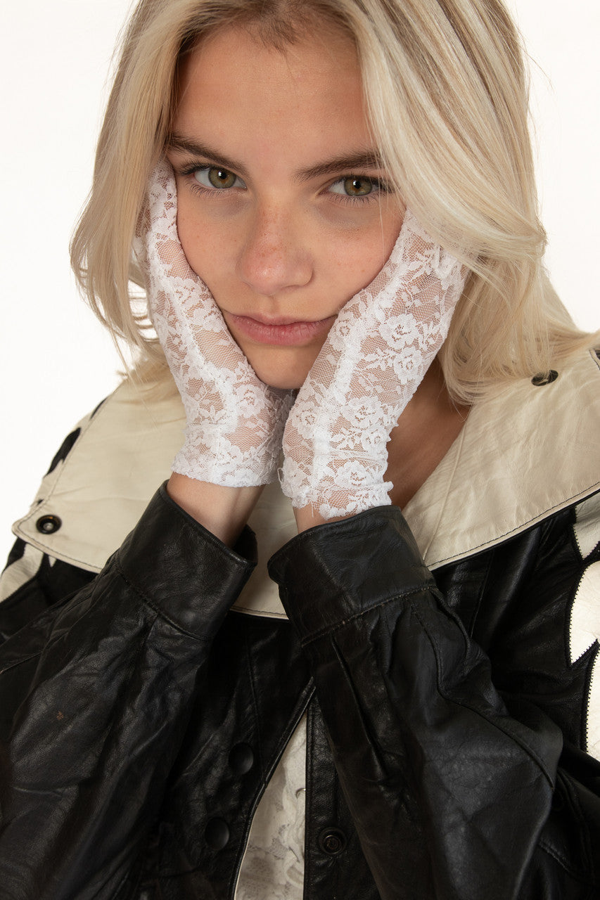 White Lace Gloves