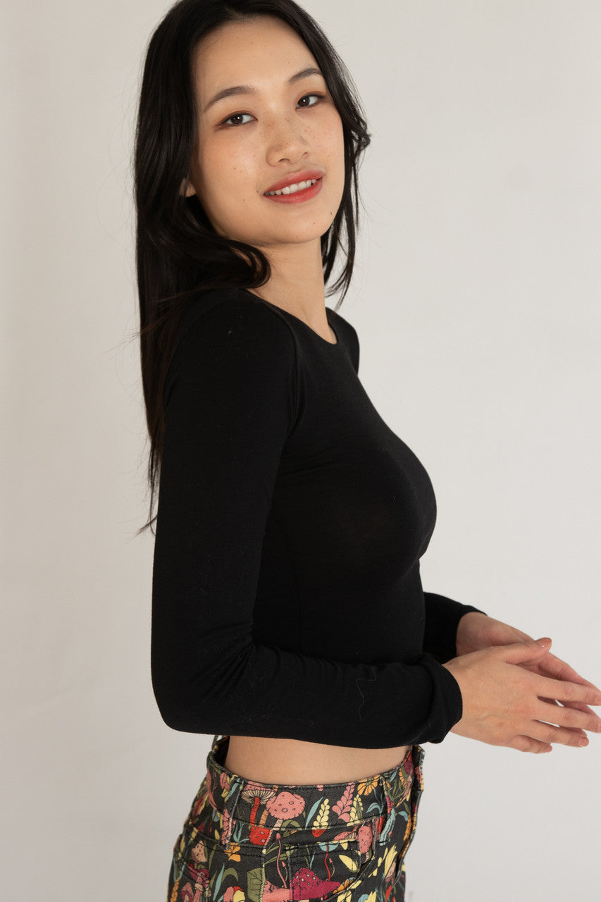 Long Sleeve Crew Neck Crop Top