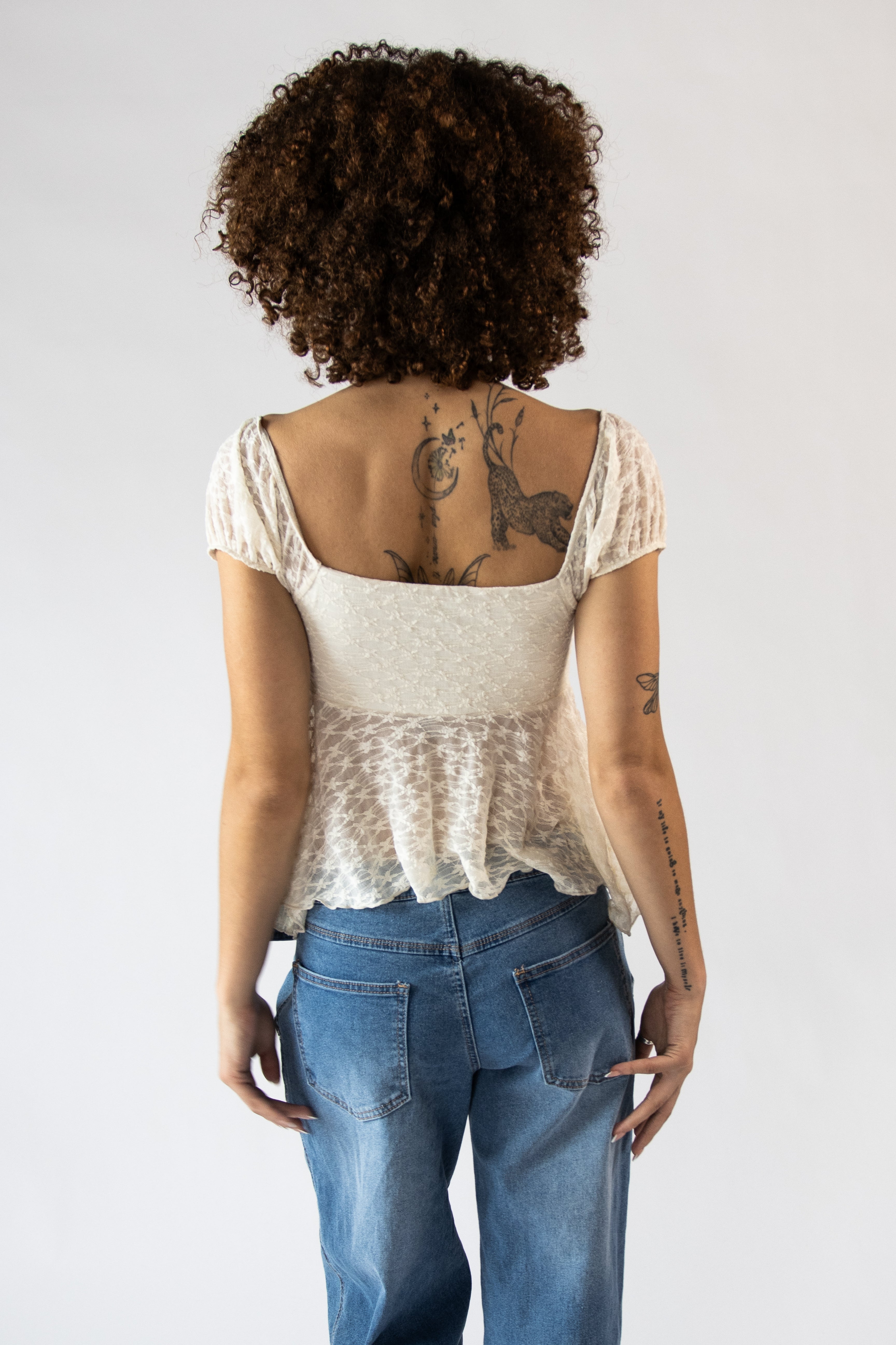 Ruffle Lace Puff Sleeve Top