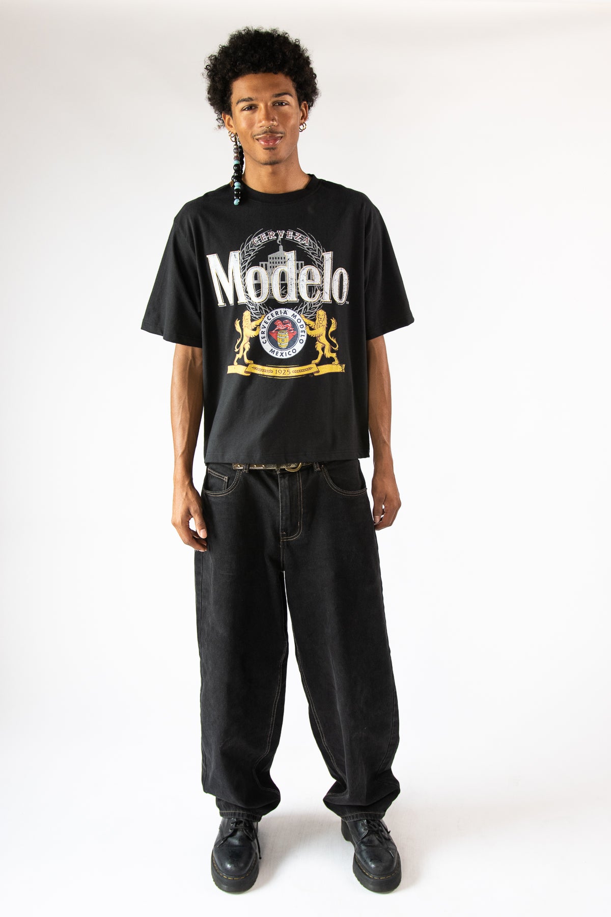 Modelo Cropped Tee