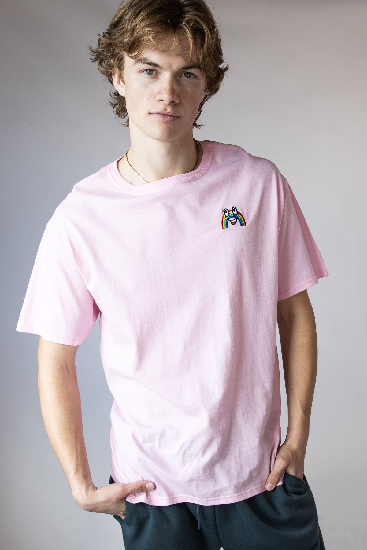 Rainbow face tee