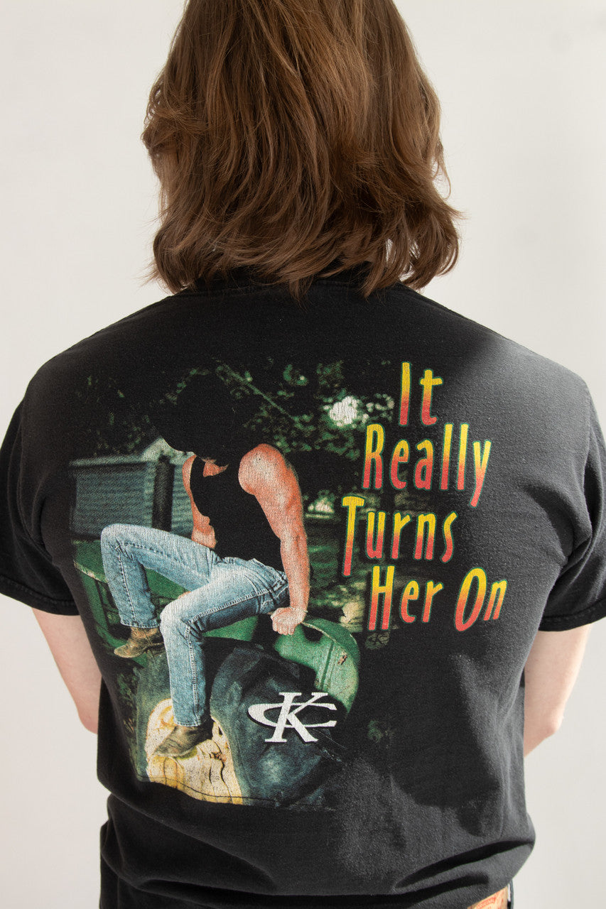 Vintage Kenny Chesney She Thinks My Tractor's Sexy T-Shirt (2001)