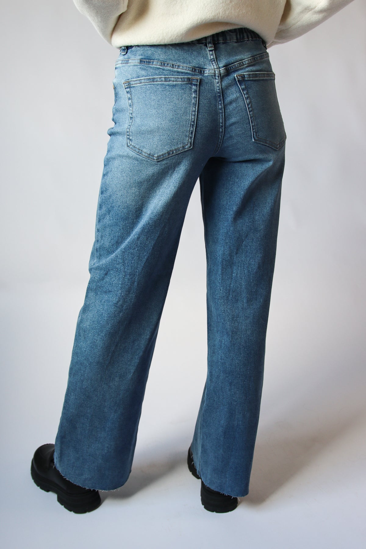 Raw Hem Pull On Jeans