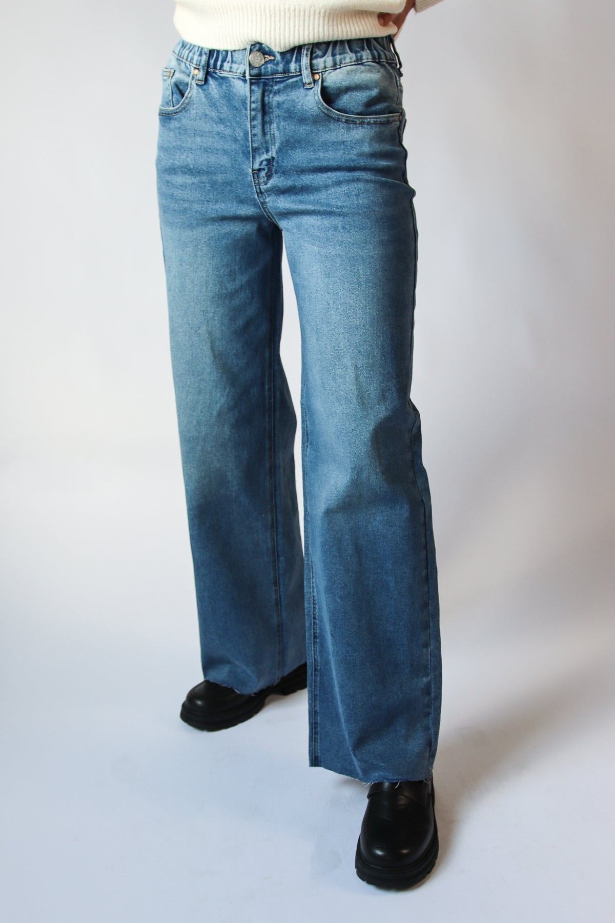 Raw Hem Pull On Jeans