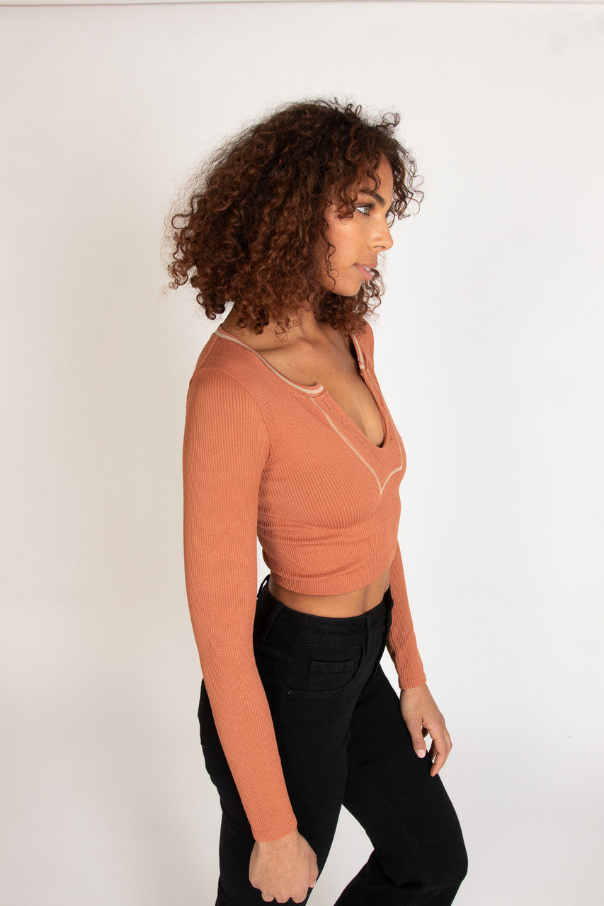 Sporty Notch Neck Long Sleeve Shirt