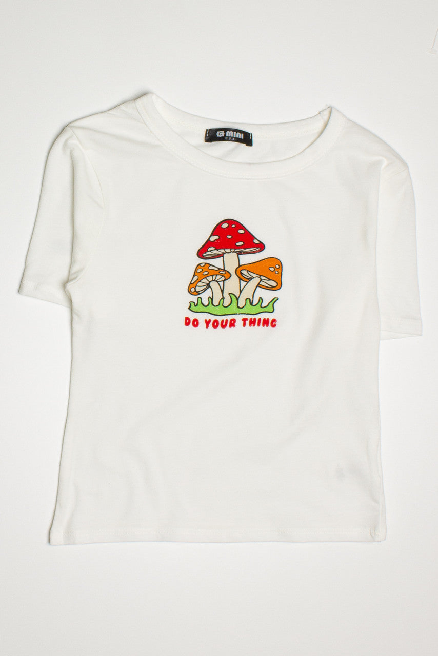 White Do Your Thing Mushroom Crop