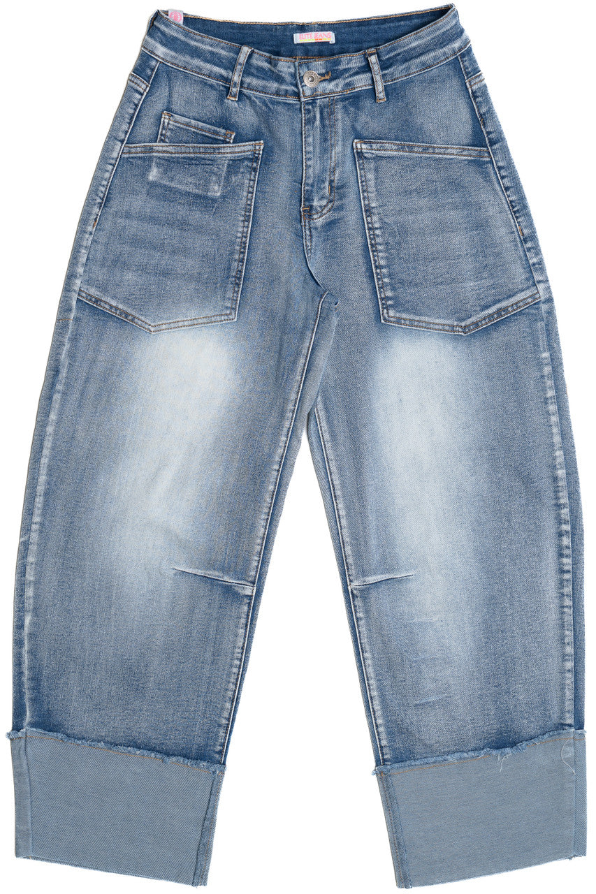 Patch Pocket Barrel Jeans