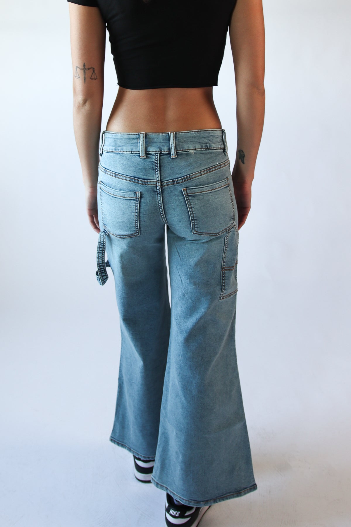 Super Wide Leg Carpenter Jeans