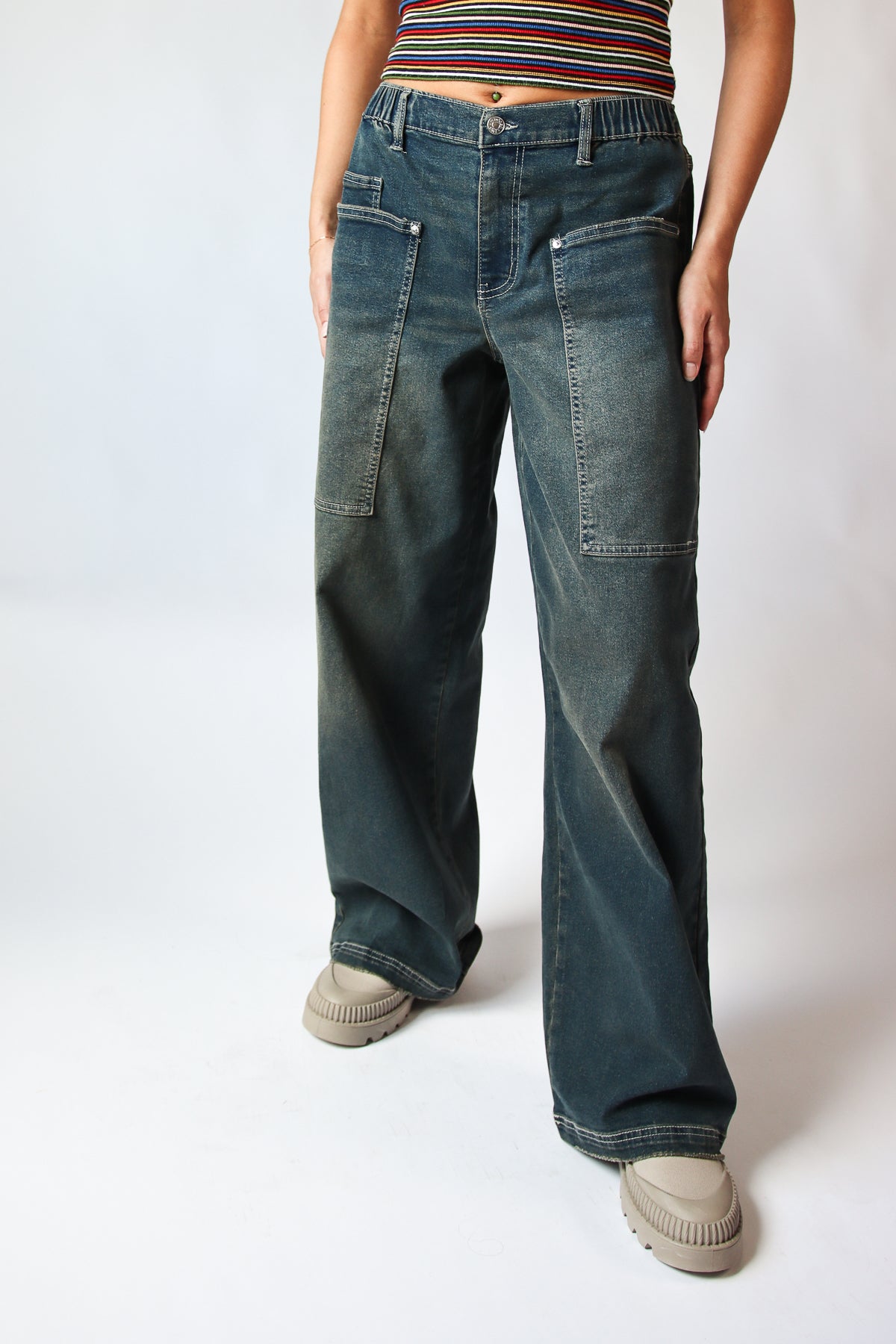 Super Baggy Big Pocket Jean