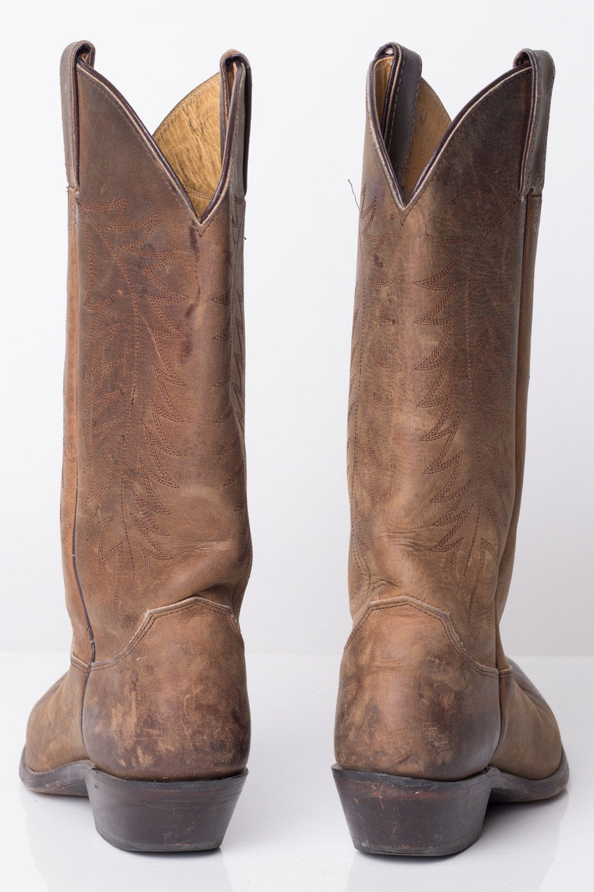 Brown Leather Justin Vintage Cowboy Boots (6 B)