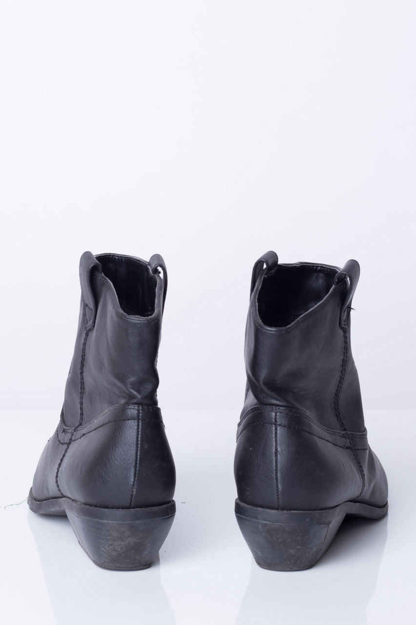 Black Vegan Ankle Boots (7)