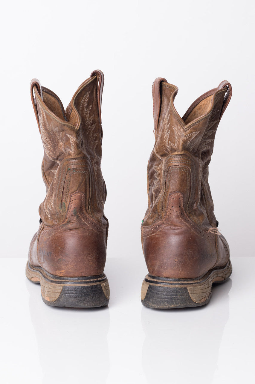 Brown Ariat Boots (11D)