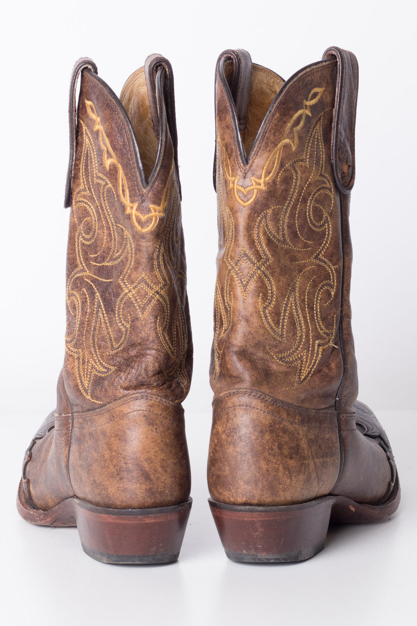 Detailed Tony Lama Vintage Cowboy Boots (7.5B)
