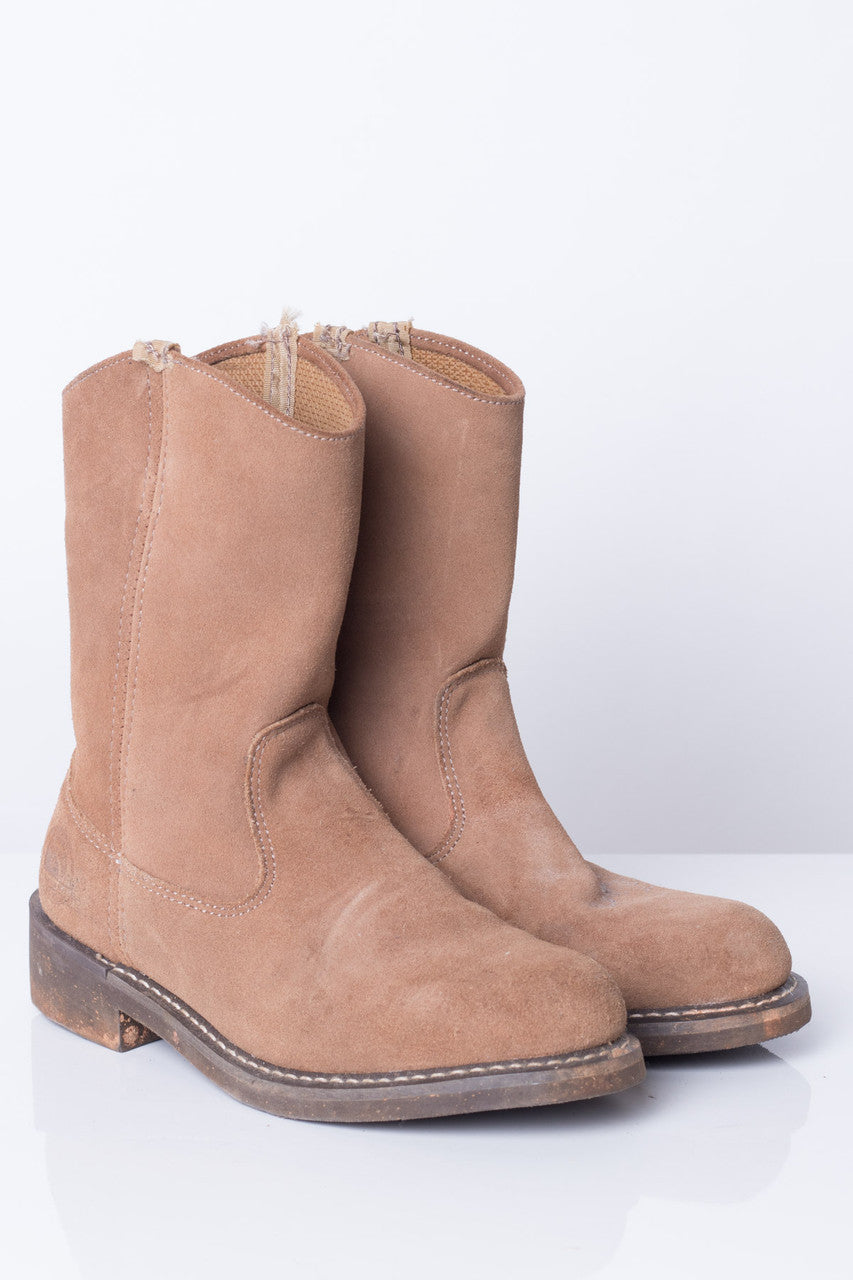 Brown Suede Boots (6.5)