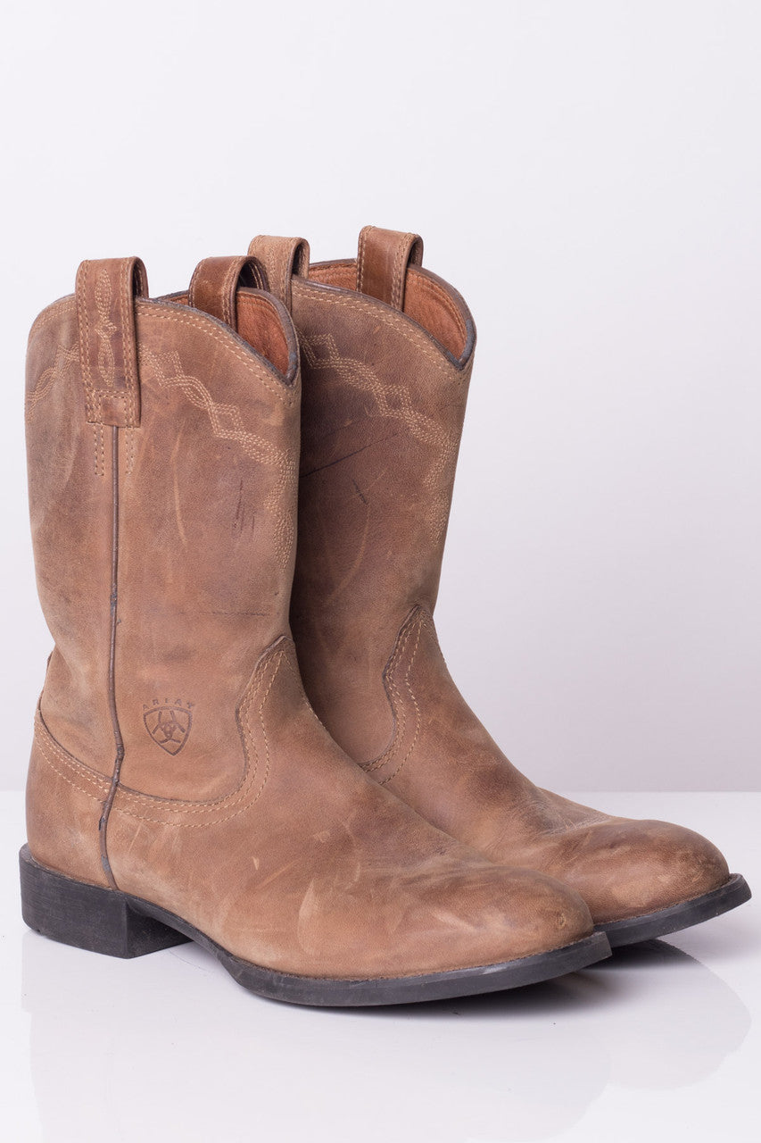 Brown Ariat Cowboy Boots (6.5 B)