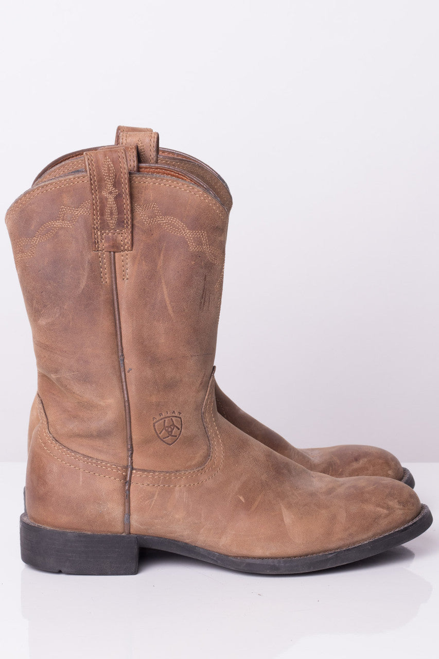 Brown Ariat Cowboy Boots (6.5 B)