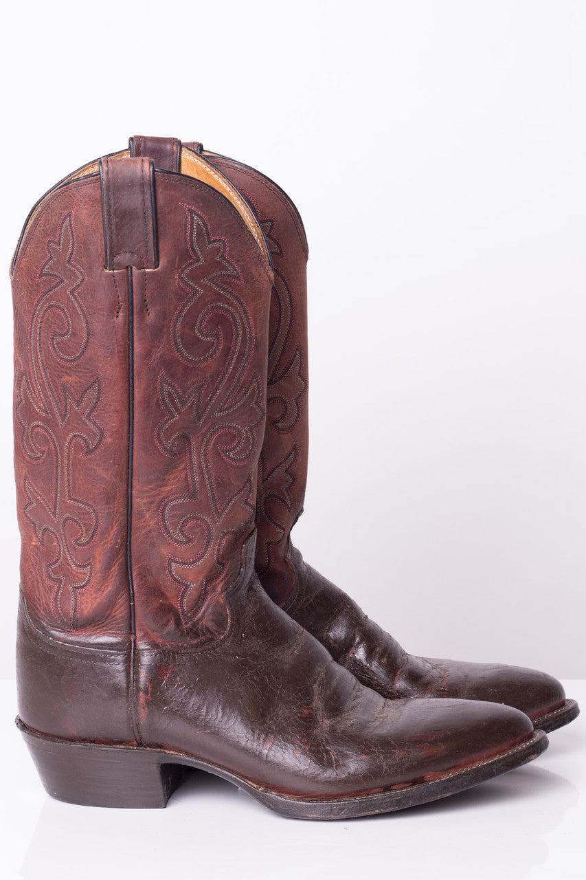 Burgundy Embroidered Justin Cowboy Boots (9D)
